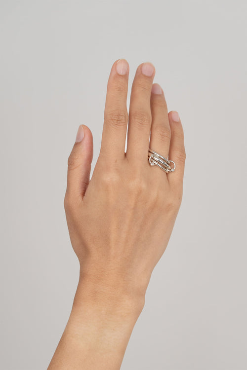 Bague Lien en argent recyclé, sur fond clair