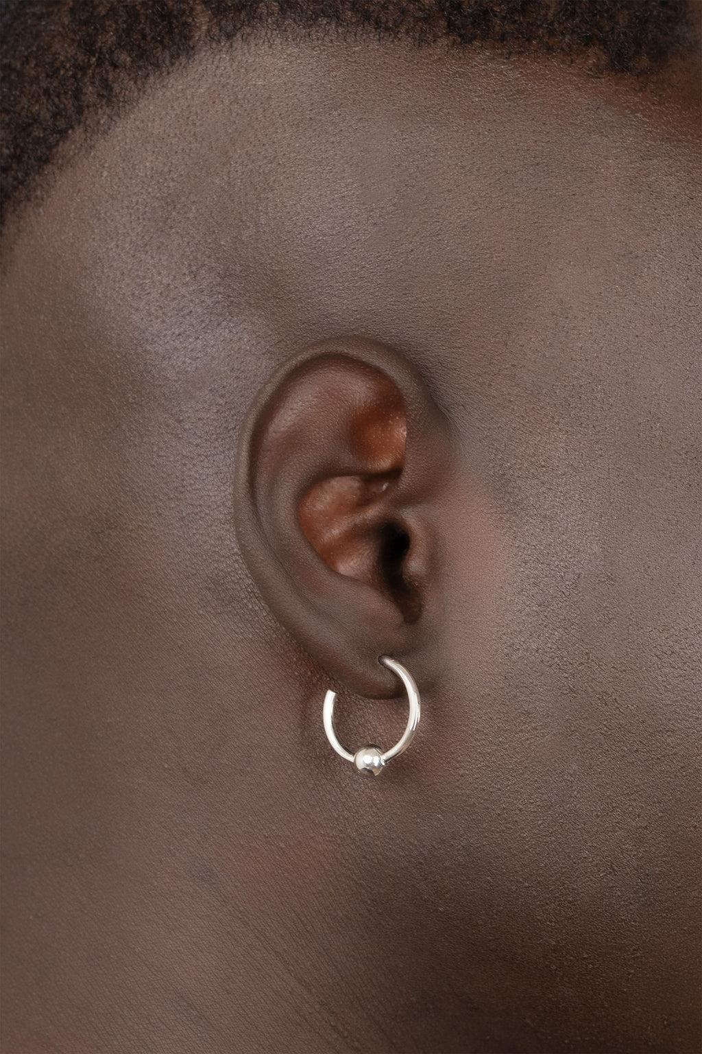 Boucles d'oreilles Baie en argent recyclé, détail