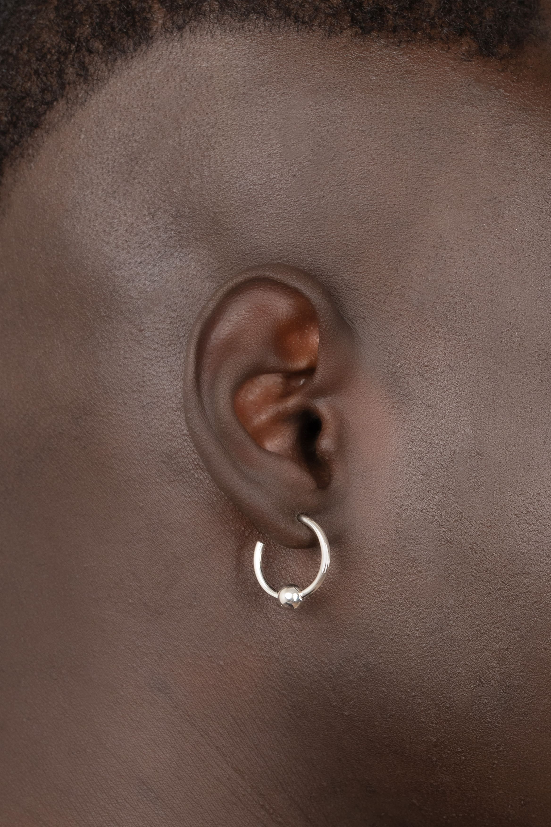 Boucles d'oreilles Baie en argent recyclé, détail