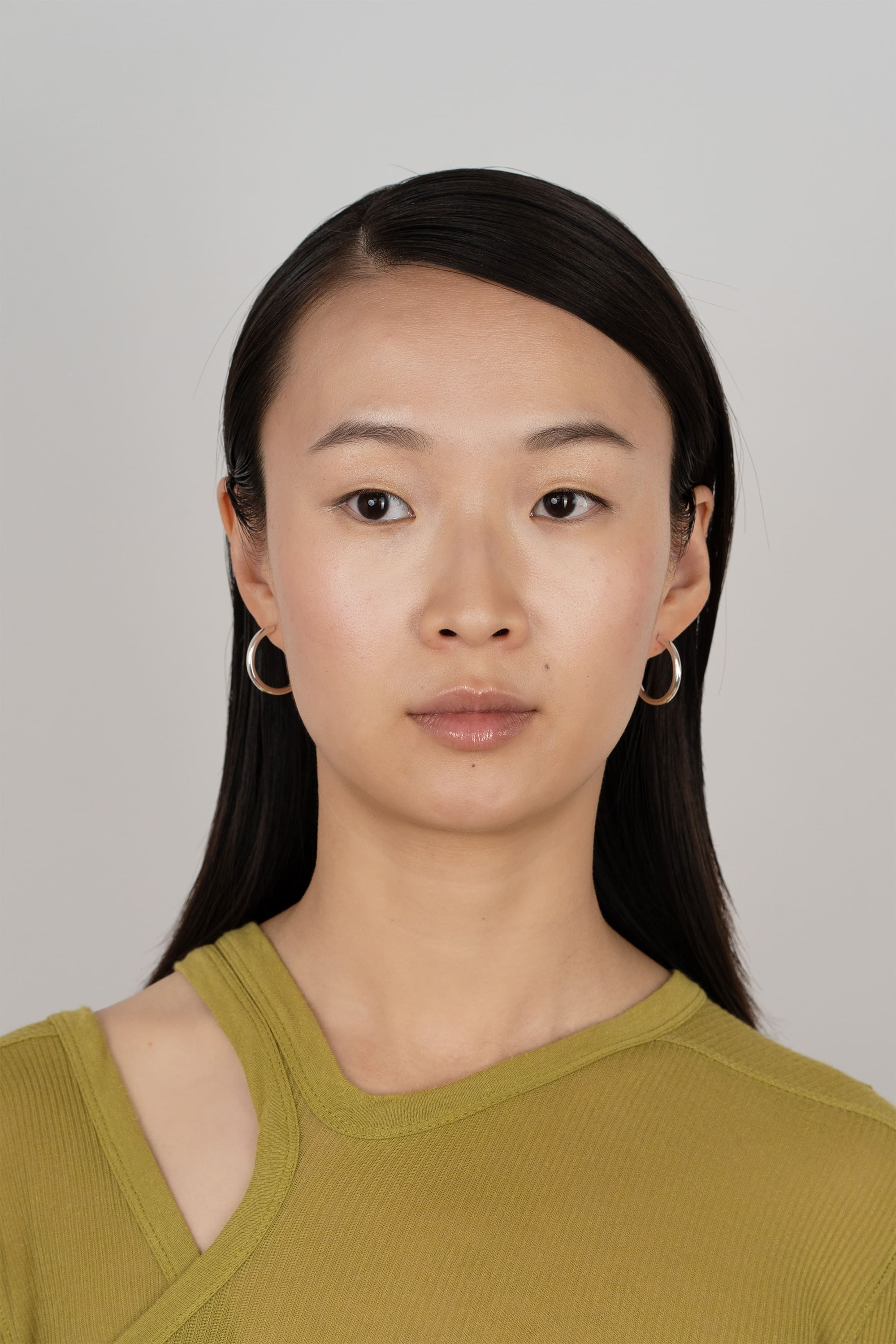 Boucles d'oreilles Nimbe en argent recyclé, sur fond clair